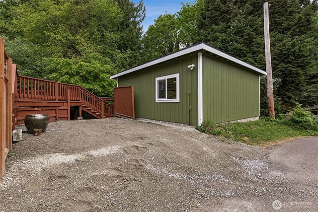 1022 Brawne Avenue NW, Olympia, WA 98502