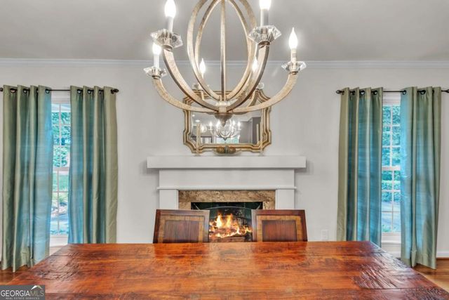 4374 Peachtree Dunwoody Road NE, Atlanta, GA 30342