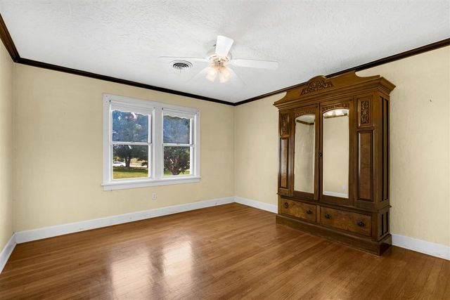 1121 NW Birch Ave, Lawton, OK 73507