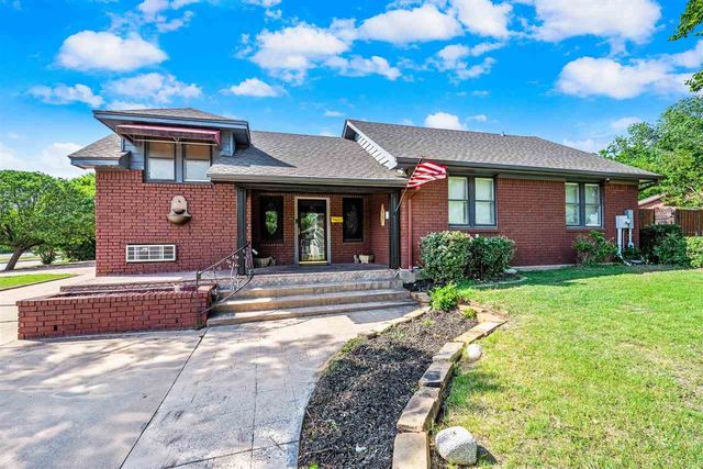 1121 NW Birch Ave, Lawton, OK 73507