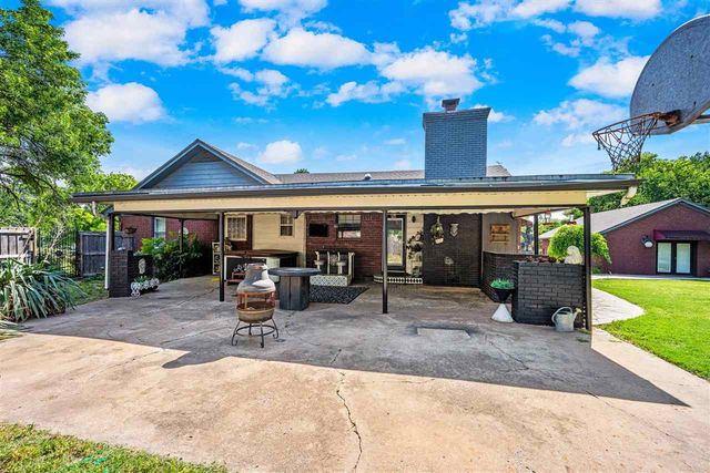 1121 NW Birch Ave, Lawton, OK 73507