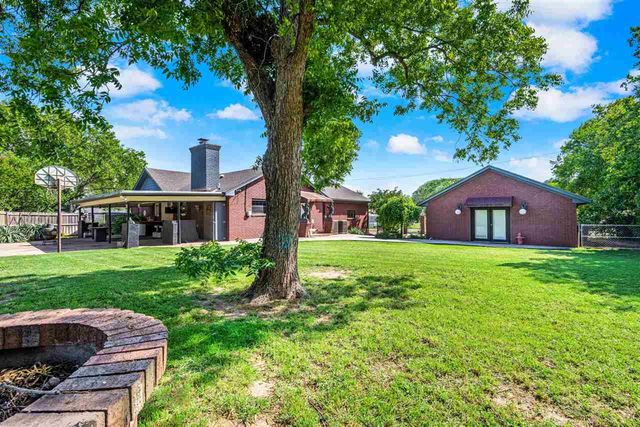 1121 NW Birch Ave, Lawton, OK 73507