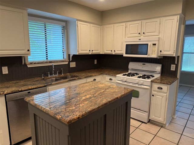 9703 Willers WAY, Austin, TX 78748