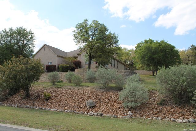 849 Santa Cruz, New Braunfels, TX 78132