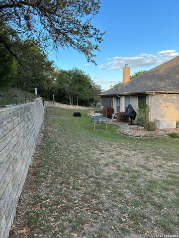 849 Santa Cruz, New Braunfels, TX 78132