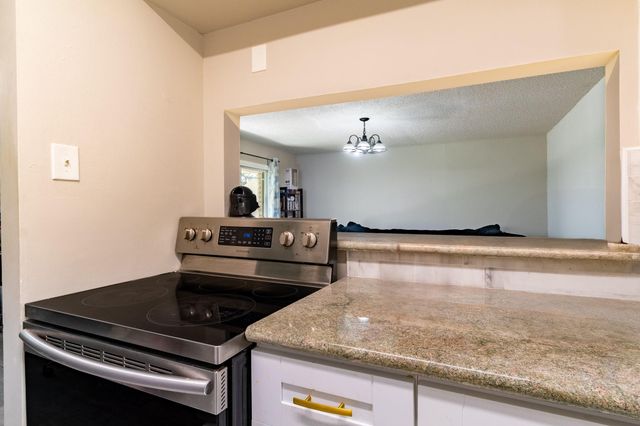 7900 Westheimer Road 216, Houston, TX 77063