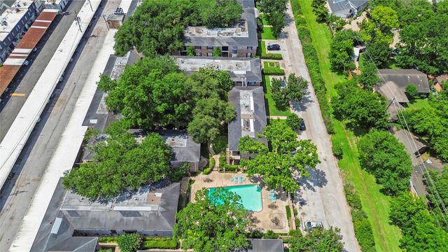 7900 Westheimer Road 216, Houston, TX 77063