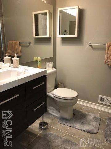 151 Gregory Lane, Franklin, NJ 08823