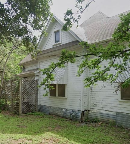 401 E Elm Street, Hillsboro, TX 76645