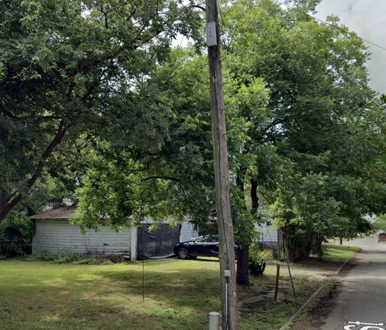 401 E Elm Street, Hillsboro, TX 76645