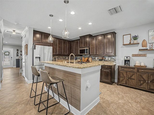 16910 DORMAN ROAD, Lithia, FL 33547