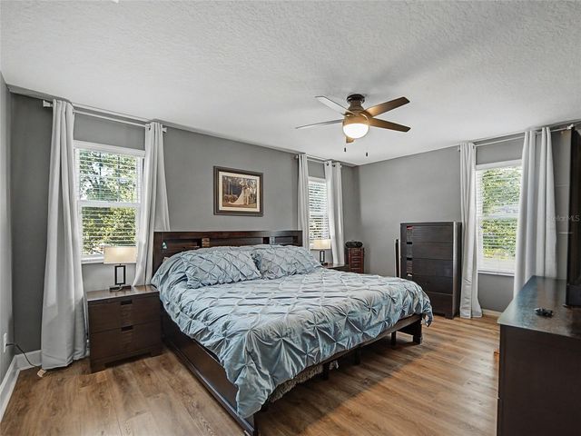 16910 DORMAN ROAD, Lithia, FL 33547