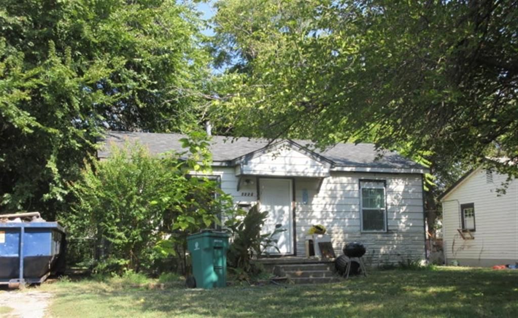 3805 SW 27th Place, Oklahoma City, OK 73108