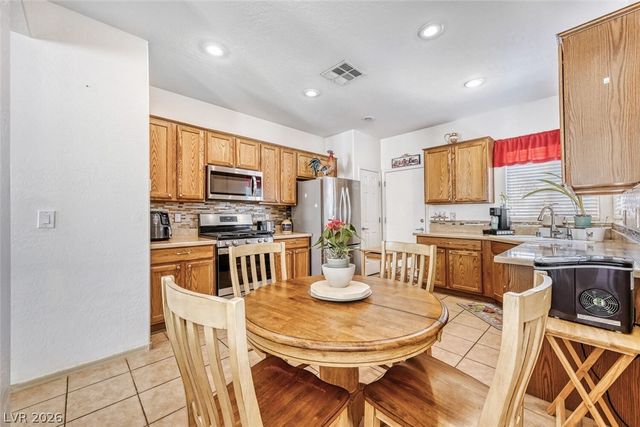 7613 Fruit Dove Street, North Las Vegas, NV 89084