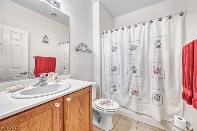 7613 Fruit Dove Street, North Las Vegas, NV 89084