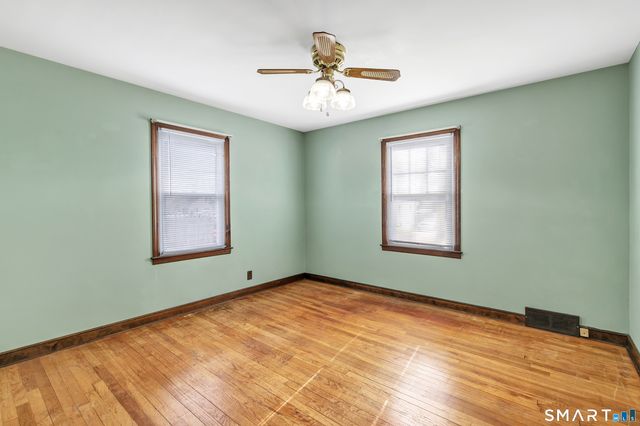 500 Barnum Ter Extension, Stratford, CT 06614