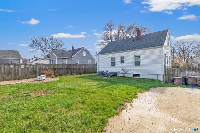 500 Barnum Ter Extension, Stratford, CT 06614