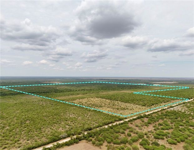 CR 119, Alice, TX 78332