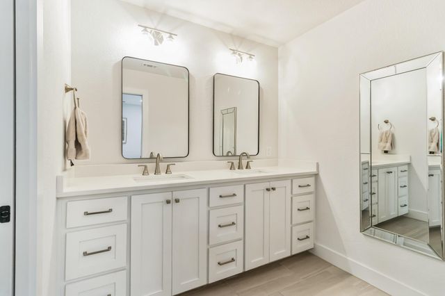 213 Clear Springs RD, Georgetown, TX 78628