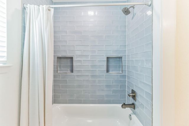 213 Clear Springs RD, Georgetown, TX 78628