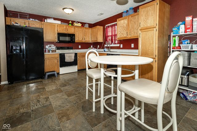 1782 Cold Spring Drive, Brownsburg, IN 46112