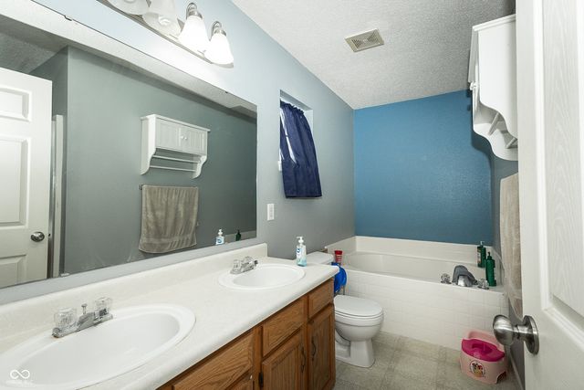 1782 Cold Spring Drive, Brownsburg, IN 46112