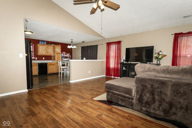 1782 Cold Spring Drive, Brownsburg, IN 46112