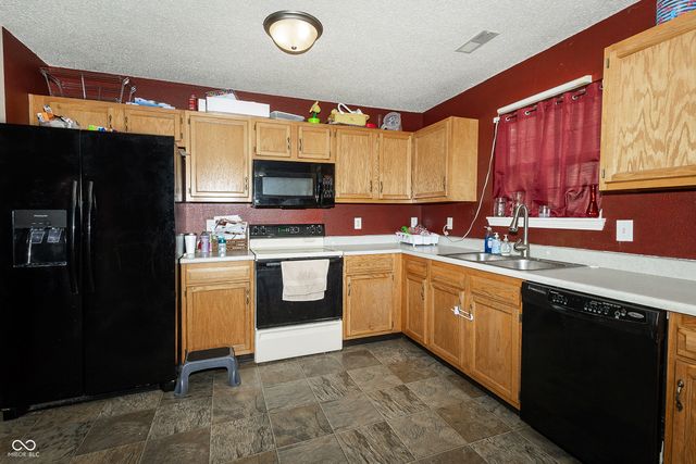 1782 Cold Spring Drive, Brownsburg, IN 46112
