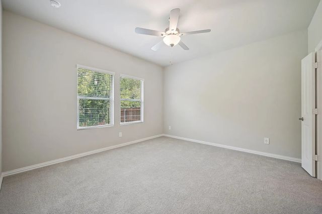 524 Clover Creek Drive, Mckinney, TX 75071