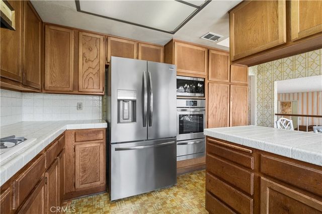 2727 Orange Avenue, Torrance, CA 90501