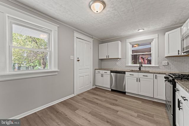 1514 W PHILADELPHIA ST, York, PA 17404