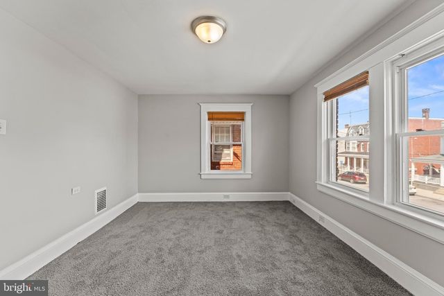 1514 W PHILADELPHIA ST, York, PA 17404