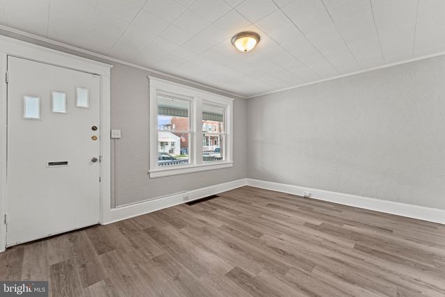 1514 W PHILADELPHIA ST, York, PA 17404