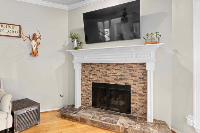 4311 Green Tree Court, Pasadena, TX 77505