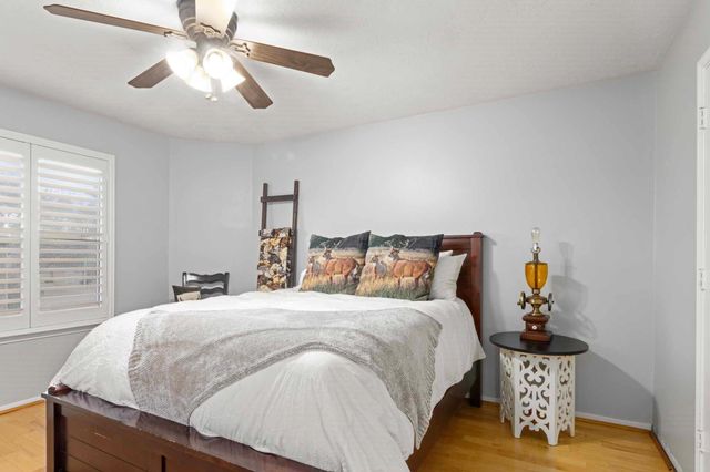 4311 Green Tree Court, Pasadena, TX 77505