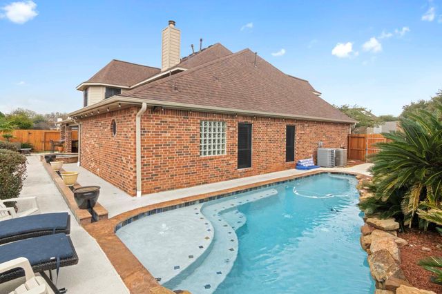 4311 Green Tree Court, Pasadena, TX 77505
