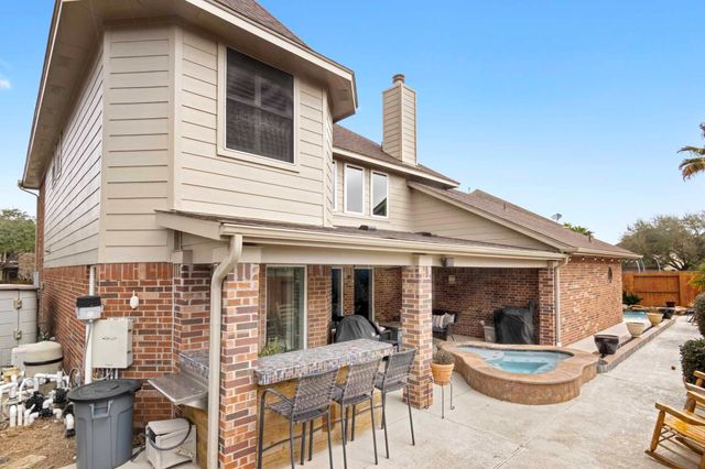 4311 Green Tree Court, Pasadena, TX 77505
