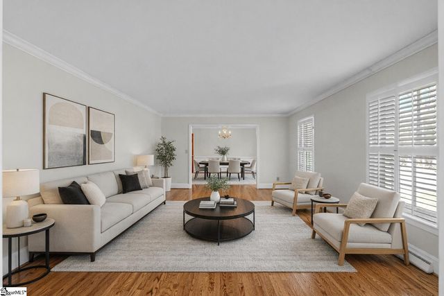 2 Woodfern Circle, Greenville, SC 29615