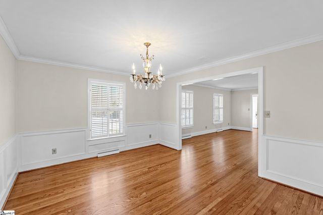 2 Woodfern Circle, Greenville, SC 29615