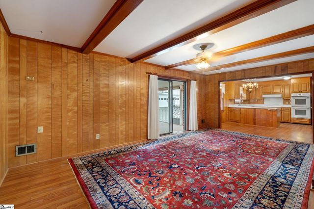 2 Woodfern Circle, Greenville, SC 29615