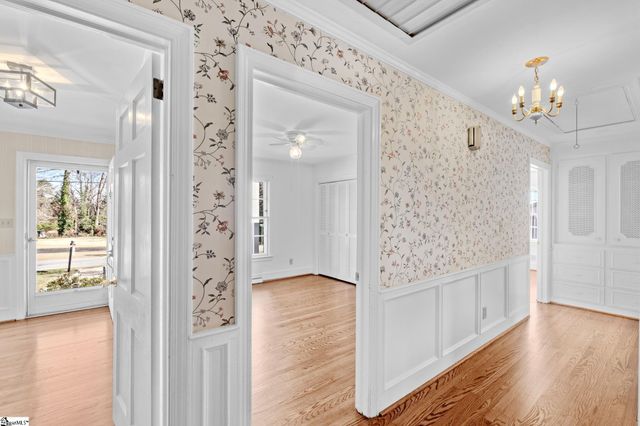 2 Woodfern Circle, Greenville, SC 29615