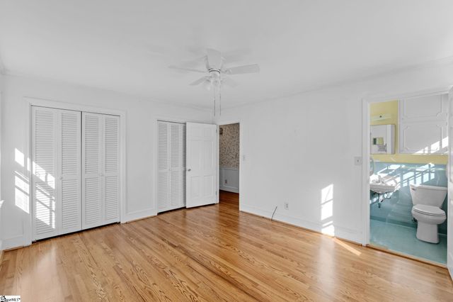 2 Woodfern Circle, Greenville, SC 29615