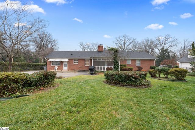 2 Woodfern Circle, Greenville, SC 29615