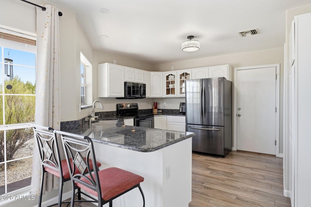 15856 W SKINNER Road, Surprise, AZ 85387 — photo 4