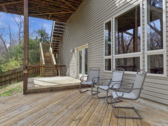 104 KNOLLWOOD CT, Columbia, MO 65203