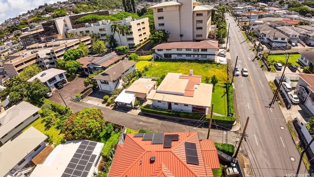 2208 Liliha Street B, Honolulu, HI 96817