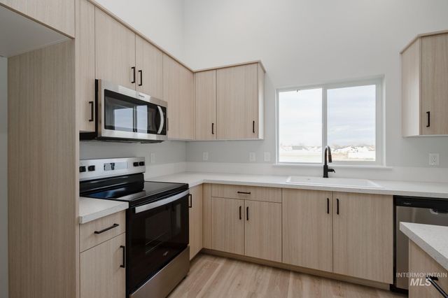 4307 Lamar St, Caldwell, ID 83605
