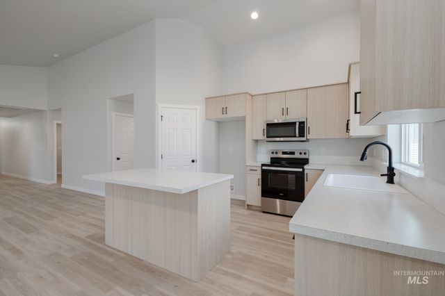 4307 Lamar St, Caldwell, ID 83605