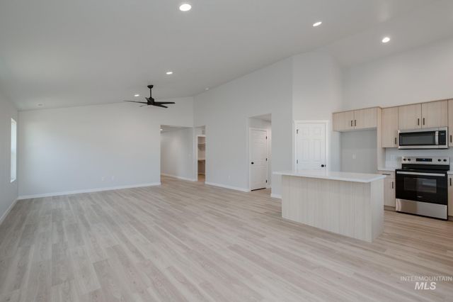 4307 Lamar St, Caldwell, ID 83605