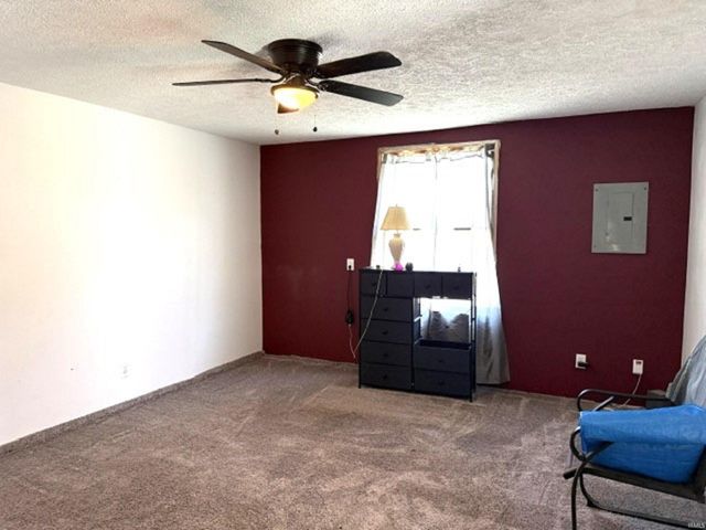 708 N main Street, Linden, IN 47955
